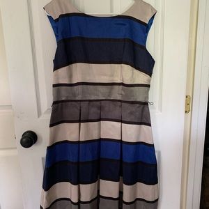 Danny & Nicole Sleeveless Dress SZ. 14